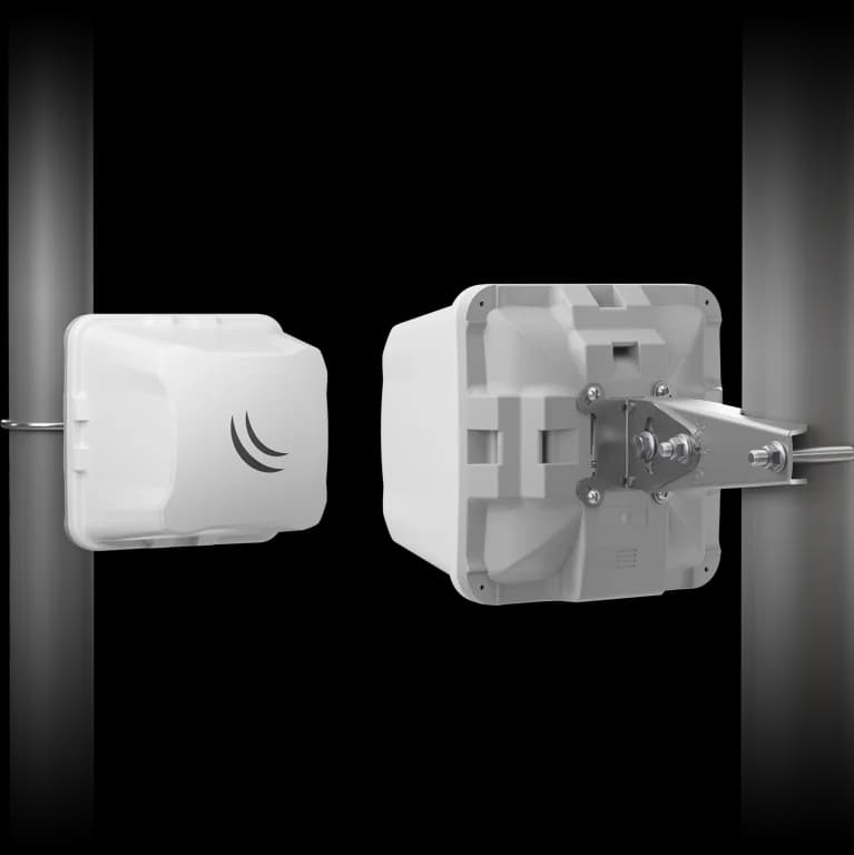 MikroTik CubeG-5ac60ad 60GHz/5GHz Outdoor CPE — 1