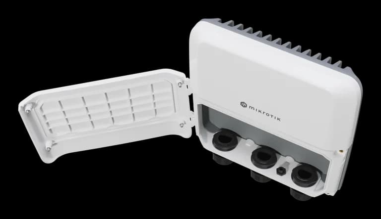 MikroTik RB5009UPr+S+OUT Dış Mekan Router — 3