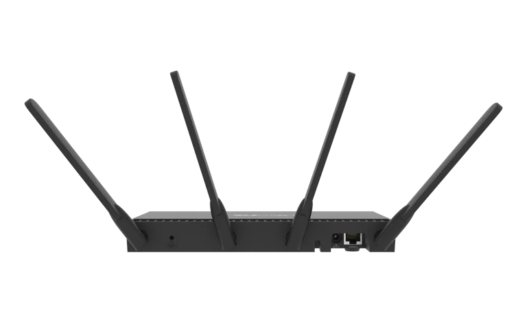 MikroTik RB4011iGS+5HacQ2HnD-IN 10 Portlu Gigabit Router — 3
