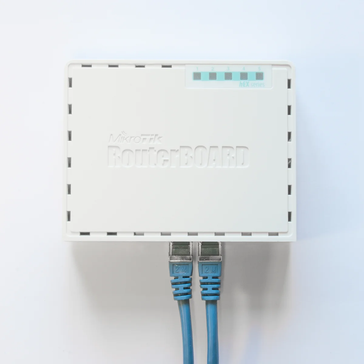 MikroTik RB750Gr3 hEX 5 Port Gigabit Ethernet Router — 3