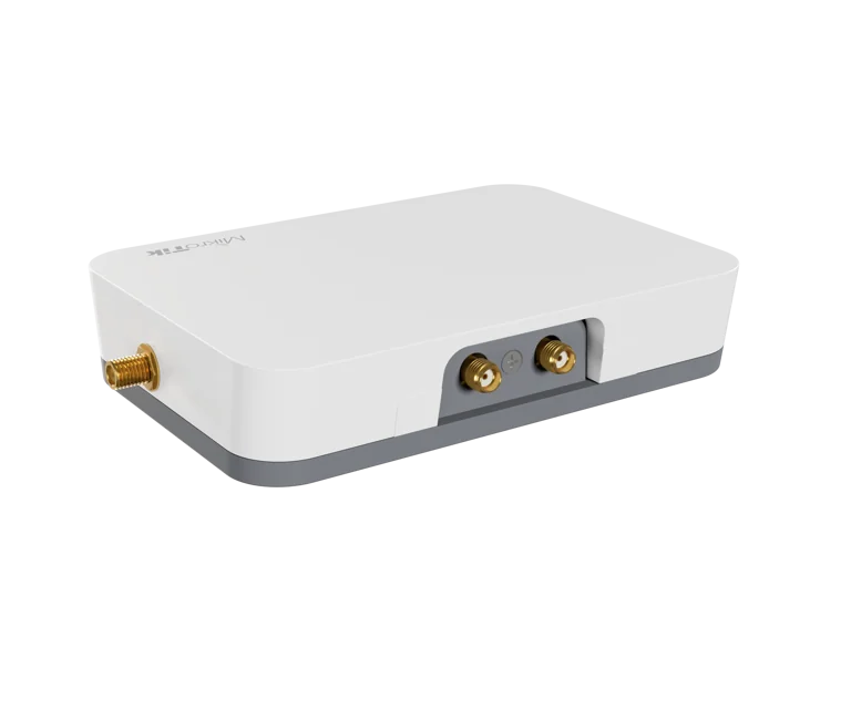 MikroTik KNOT LR8 IoT Gateway Kit - LoRa, NB/CAT-M, Wi-Fi — 2